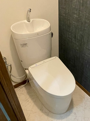 シンプルで使いやすい!スッキリとしたトイレに シンプルで使いやすい!スッキリとしたトイレに